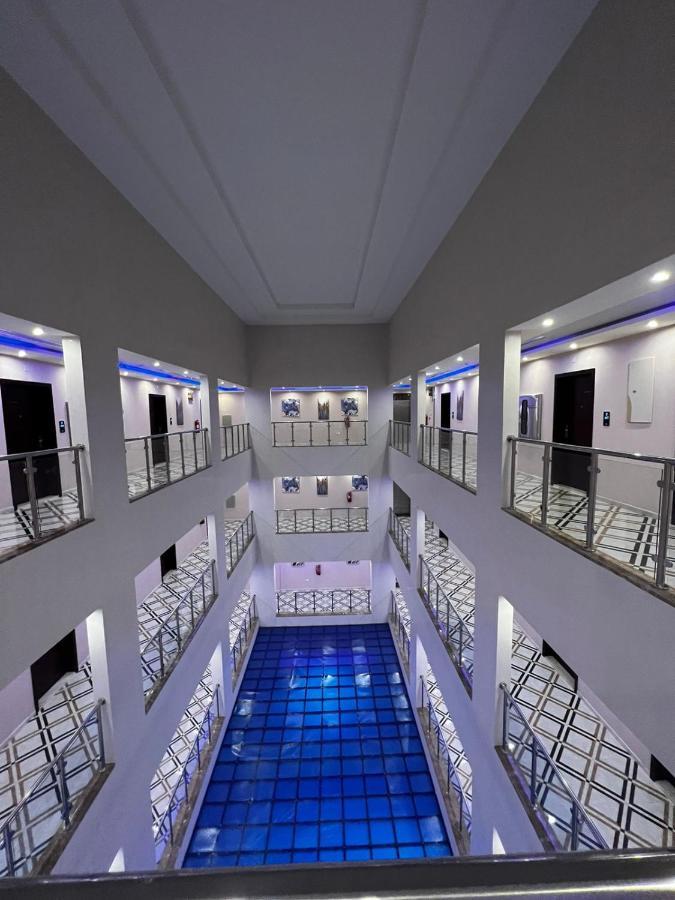 Villa Park Αλ Κομπάρ Εξωτερικό φωτογραφία